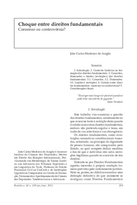 <BR>Data: 01/2011<BR>Fonte: Revista de informação legislativa, v. 48, n. 189, p. 259-268, jan./mar. 2011.<BR>Conteúdo: Contexto histórico na formação dos direitos fundamentais -- Conceitos, dimensões e limites (restrições) dos direitos fundamentais -- Col