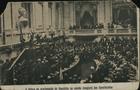 A leitura da proclamação da Republica na sessão inaugural das Constituintes. - [Lisboa : s.n., 1911]. - 1 postal : p&b ; 9x14 cm